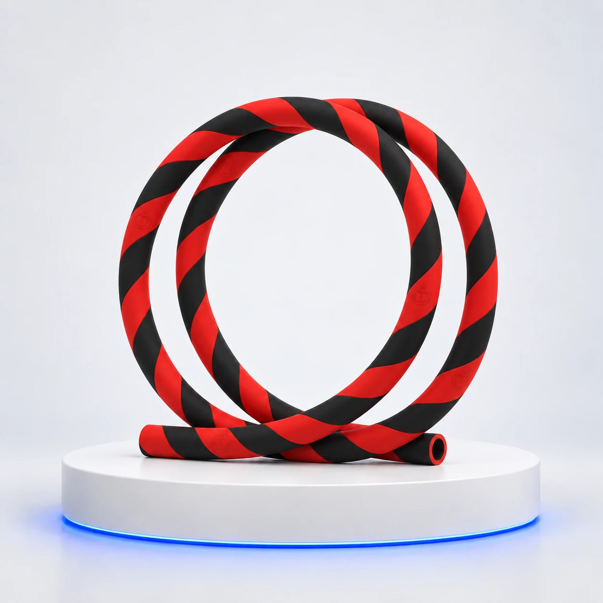 Tuyau silicone Striped — Noir & Rouge — photo studio